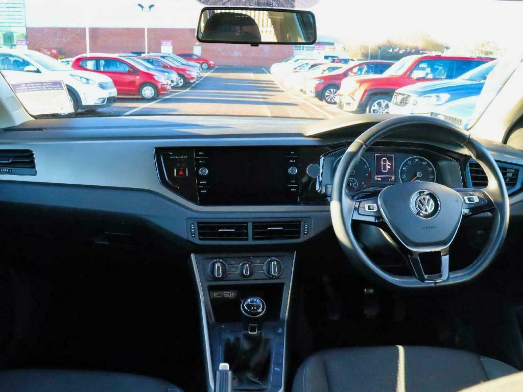 polo 1.0 2020 interior